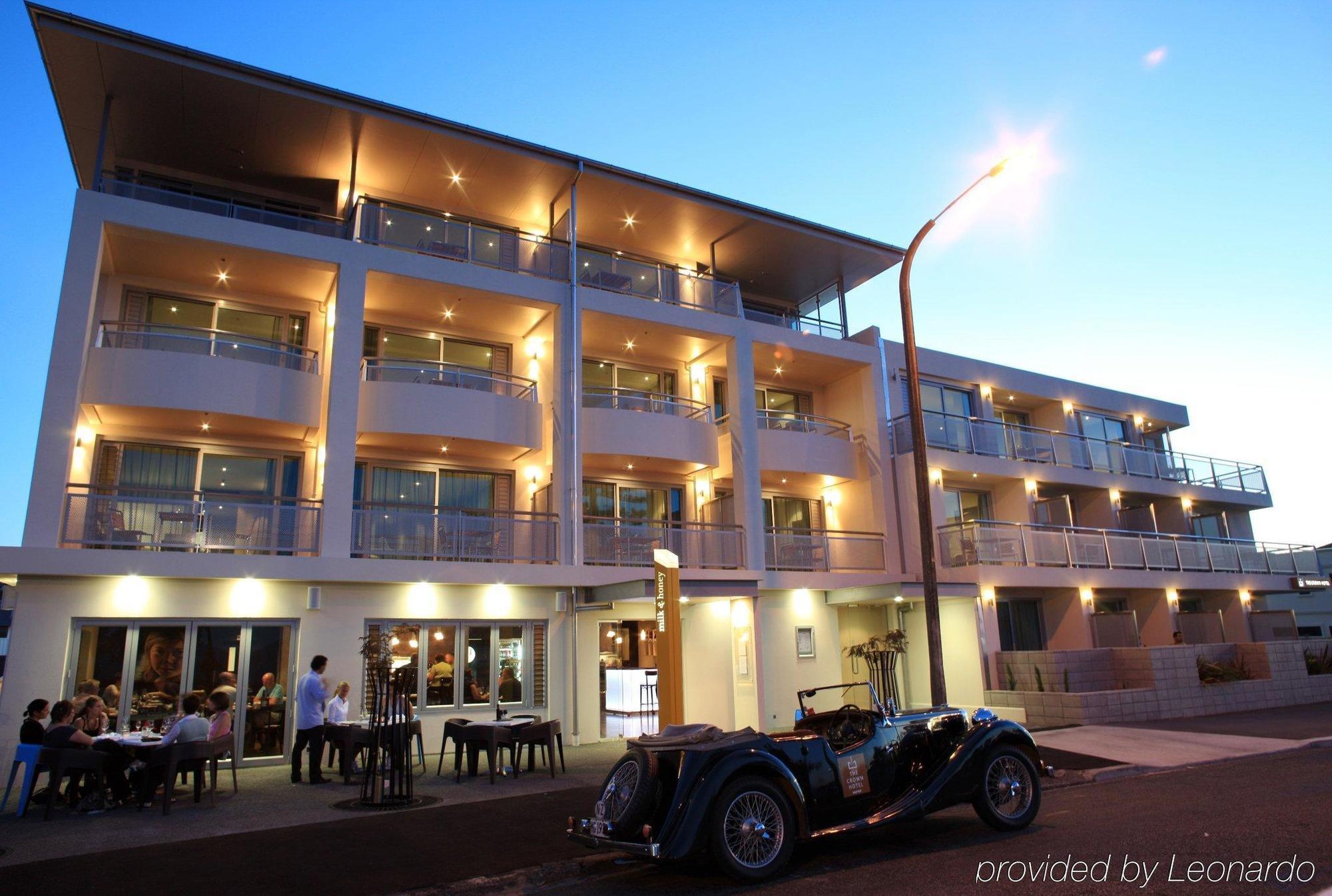 The Crown Hotel Napier Exterior photo